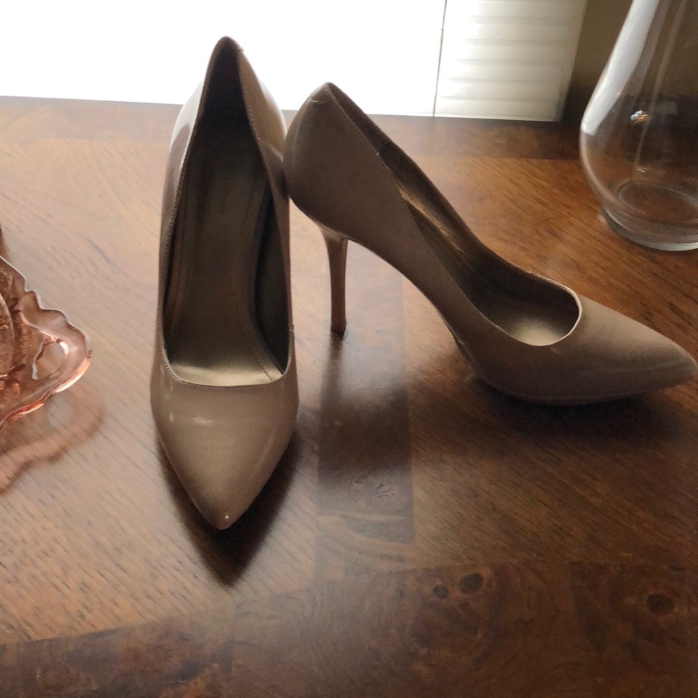 Nude BCBG Heel
